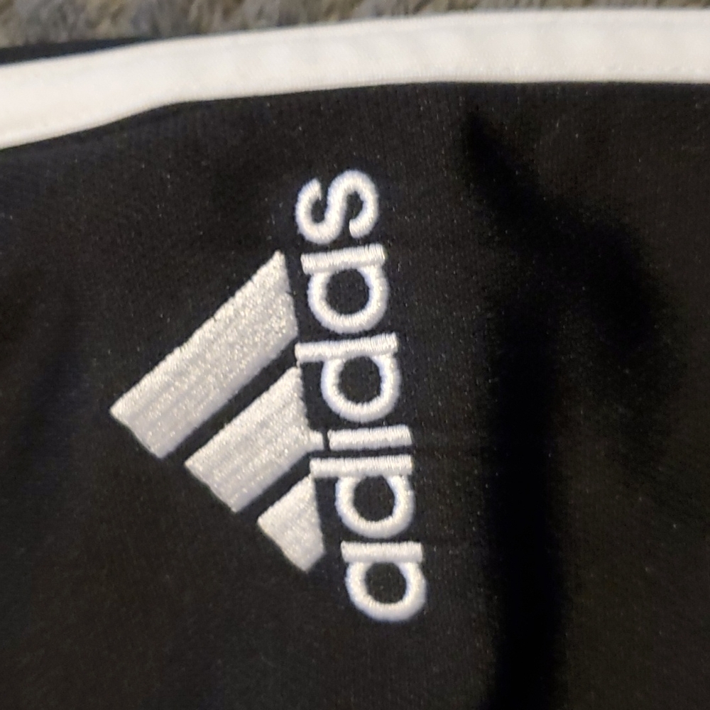 Boys Black and White Adidas Joggers. Excellent Condition!!  Size XL 18/20 - Picture 4 of 4